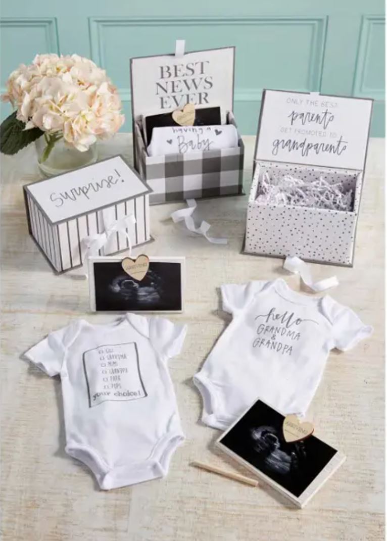 Mud Pie Hello Baby Announcement set for grandparents - Image 2